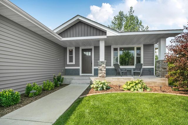 23063 Turquoise Street, Saint Augusta, MN 56301