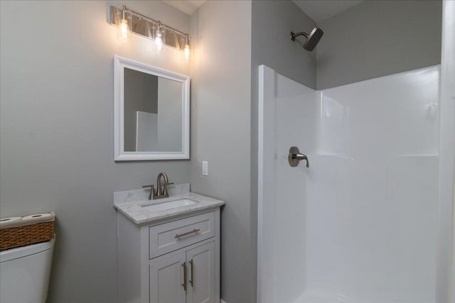 1100 Merriman Way RD, Moneta, VA 24121
