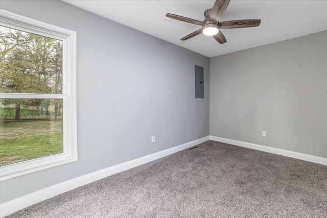 1100 Merriman Way RD, Moneta, VA 24121