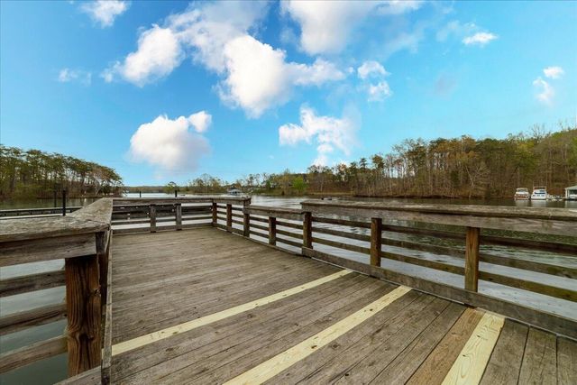 1100 Merriman Way RD, Moneta, VA 24121