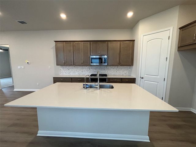 264 Ranier WAY, Dripping Springs, TX 78620