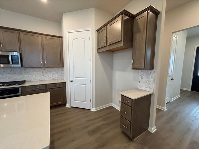 264 Ranier WAY, Dripping Springs, TX 78620