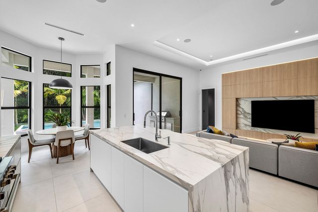 16137 Pantheon Pass, Delray Beach, FL 33446