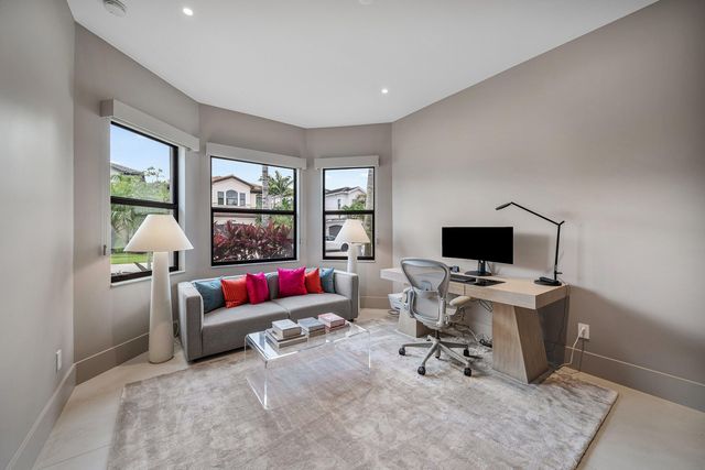 16137 Pantheon Pass, Delray Beach, FL 33446