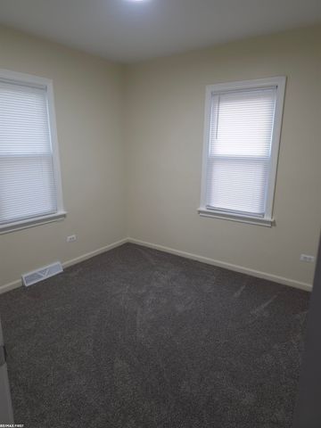 21116 Cyman Avenue, Warren, MI 48091