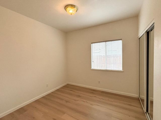 9264 Lucchesi Dr, Sacramento, CA 95829