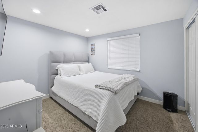 1918 N 42ND Avenue, Phoenix, AZ 85009