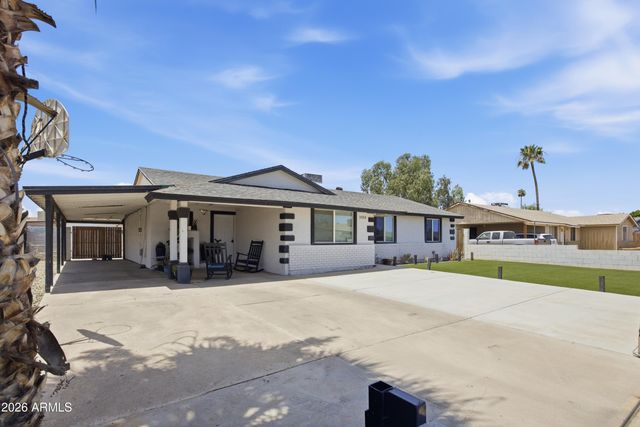 1918 N 42ND Avenue, Phoenix, AZ 85009