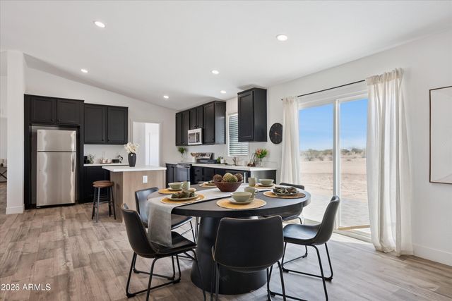 10929 W COPPER KETTLE Drive, Casa Grande, AZ 85193