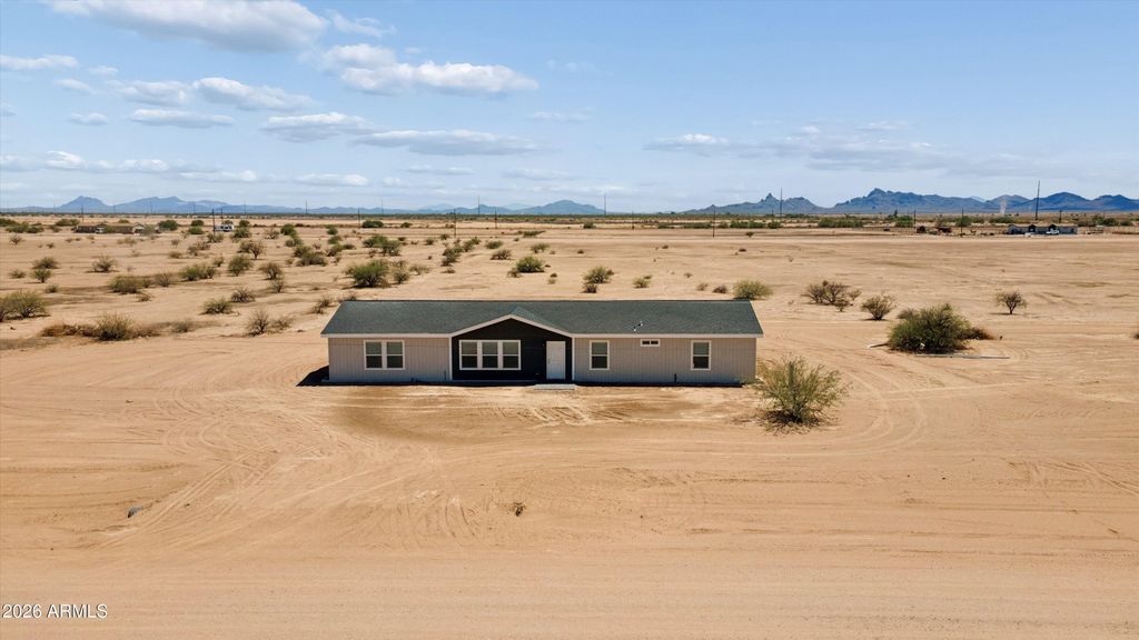 Image 28 of property listing at 10929 W COPPER KETTLE Drive, Casa Grande, AZ 85193