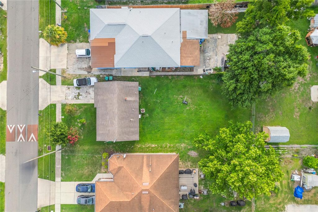 Image 16 of property listing at 4135 RALEIGH STREET, Orlando, FL 32811
