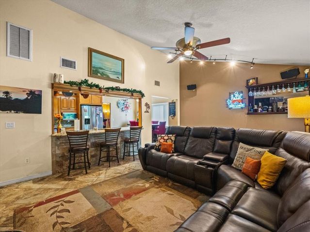 15106 NIGHTHAWK DRIVE, Tampa, FL 33625