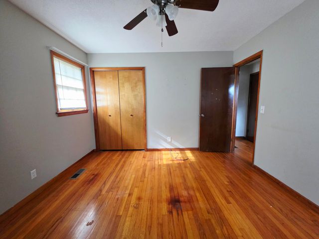 255 Canary Avenue, Trenton, GA 30752