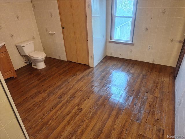 235 N HOWARD Avenue, Croswell, MI 48422