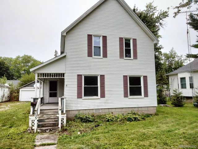 235 N HOWARD Avenue, Croswell, MI 48422