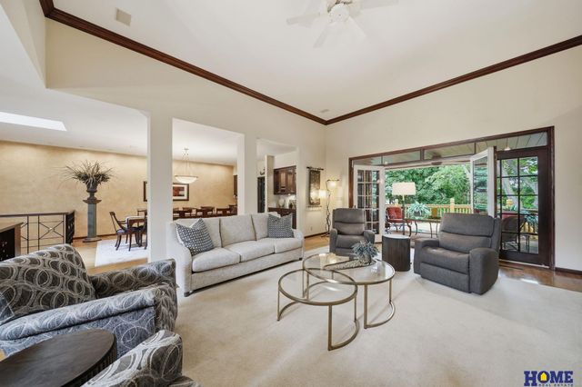 6425 Lone Tree Drive, Lincoln, NE 68512
