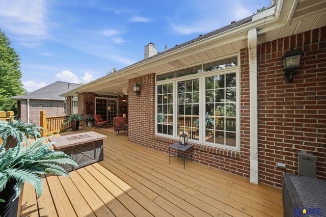 6425 Lone Tree Drive, Lincoln, NE 68512
