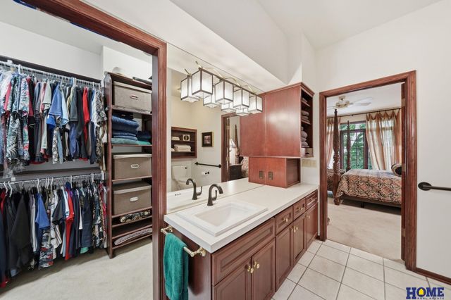 6425 Lone Tree Drive, Lincoln, NE 68512