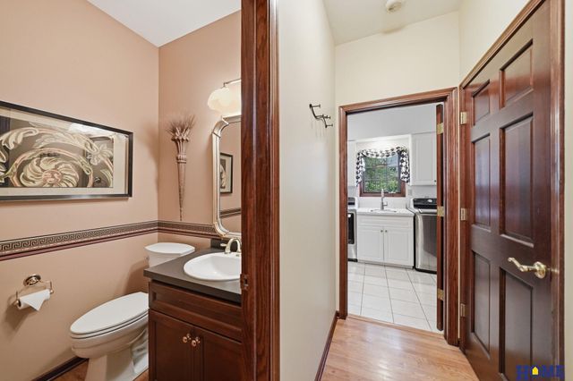 6425 Lone Tree Drive, Lincoln, NE 68512