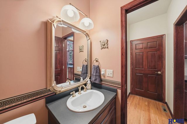 6425 Lone Tree Drive, Lincoln, NE 68512