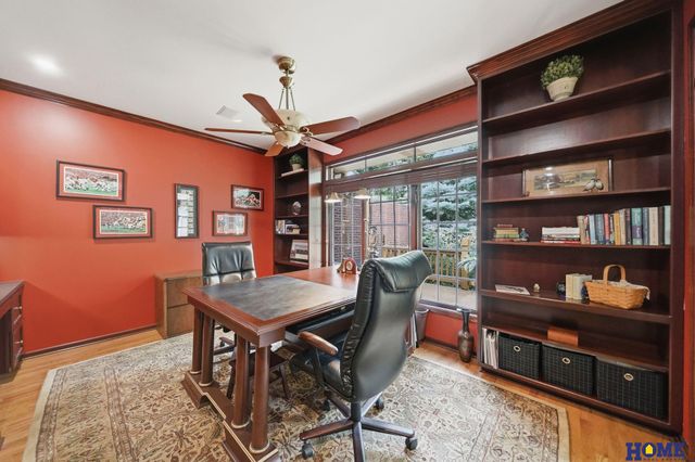 6425 Lone Tree Drive, Lincoln, NE 68512