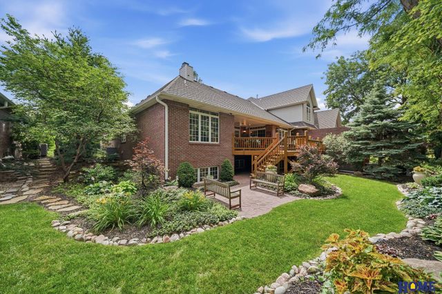 6425 Lone Tree Drive, Lincoln, NE 68512