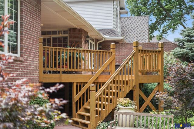 6425 Lone Tree Drive, Lincoln, NE 68512