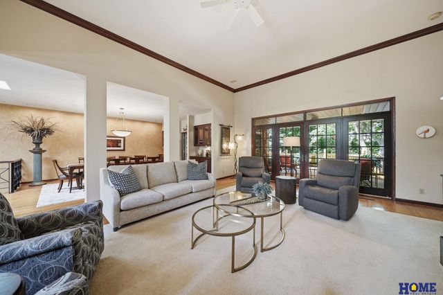 6425 Lone Tree Drive, Lincoln, NE 68512