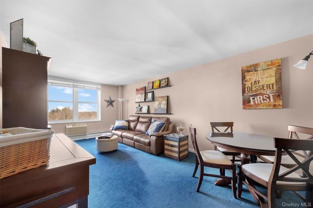 54-40 Little Neck Parkway 6G, Little Neck, NY 11362