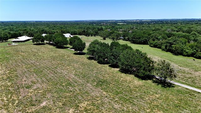 1053 ACR 499, Athens, TX 75751