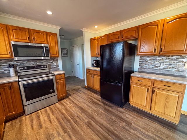 6760 Star Road, Ellenburg Center, NY 12934