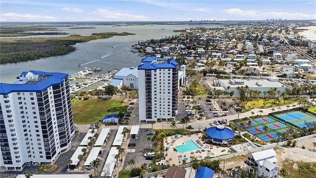 4745 Estero BLVD 304, Fort Myers Beach, FL 33931