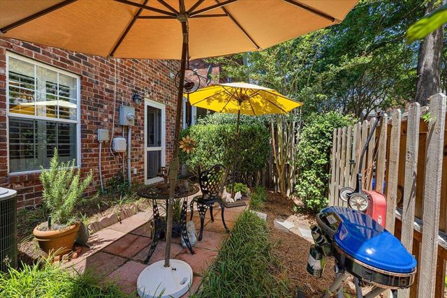 725 Natchez Circle, Mount Pleasant, SC 29464