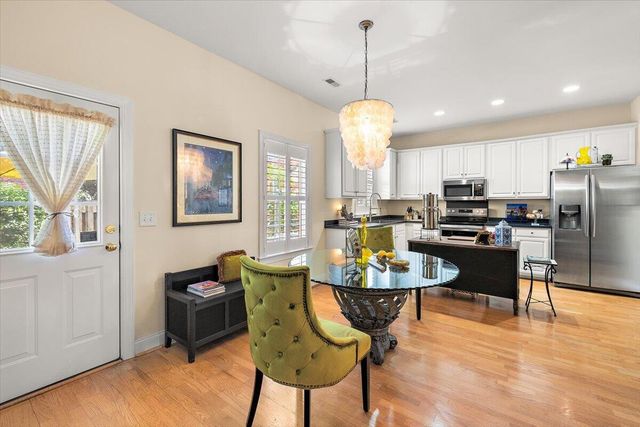 725 Natchez Circle, Mount Pleasant, SC 29464