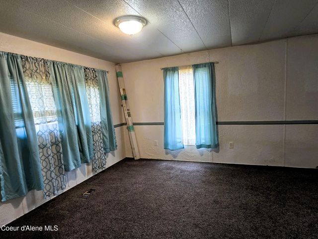 31889 N 4th AVE, Spirit Lake, ID 83869