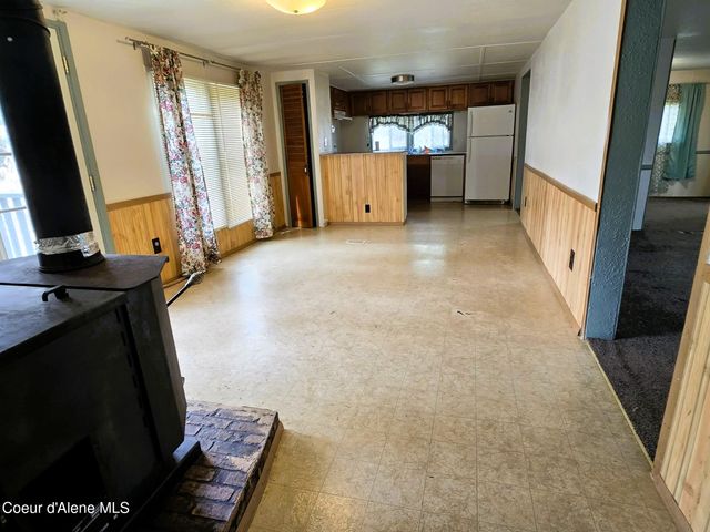 31889 N 4th AVE, Spirit Lake, ID 83869