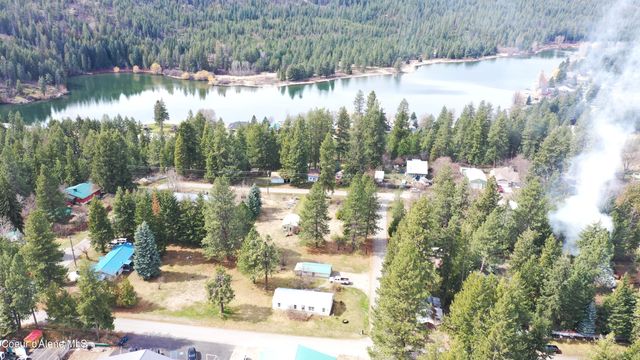 31889 N 4th AVE, Spirit Lake, ID 83869