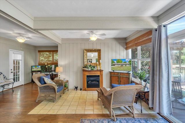 269 Key Lakewood DR, Moneta, VA 24121