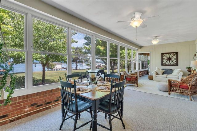 269 Key Lakewood DR, Moneta, VA 24121