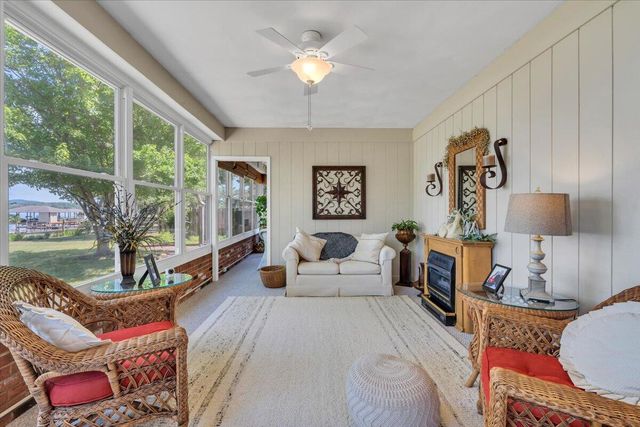 269 Key Lakewood DR, Moneta, VA 24121