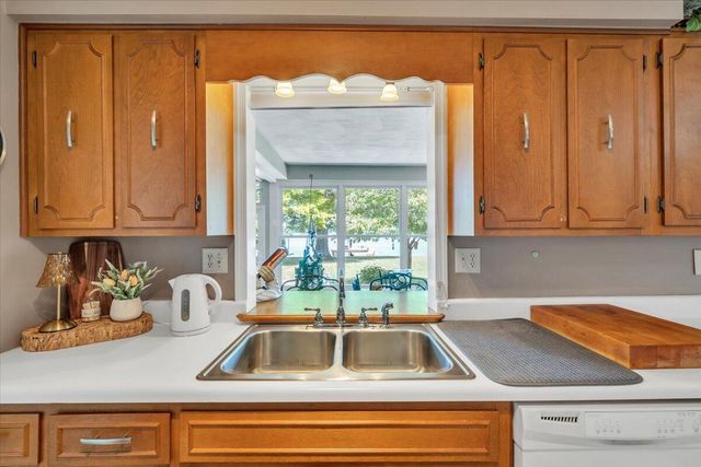 269 Key Lakewood DR, Moneta, VA 24121