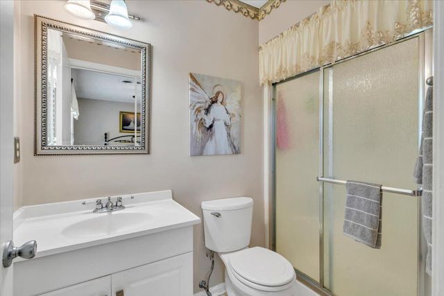 269 Key Lakewood DR, Moneta, VA 24121