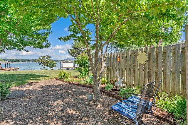 269 Key Lakewood DR, Moneta, VA 24121