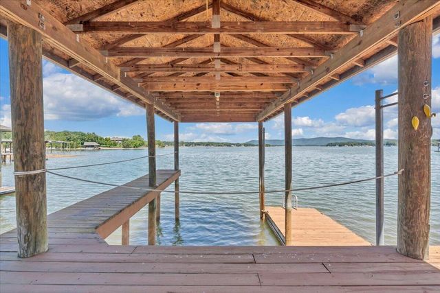 269 Key Lakewood DR, Moneta, VA 24121