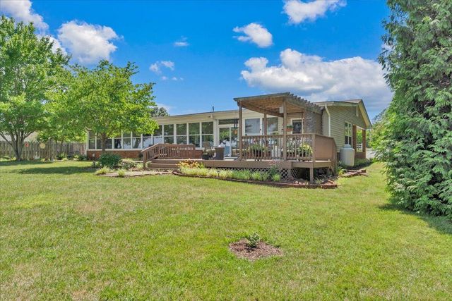269 Key Lakewood DR, Moneta, VA 24121