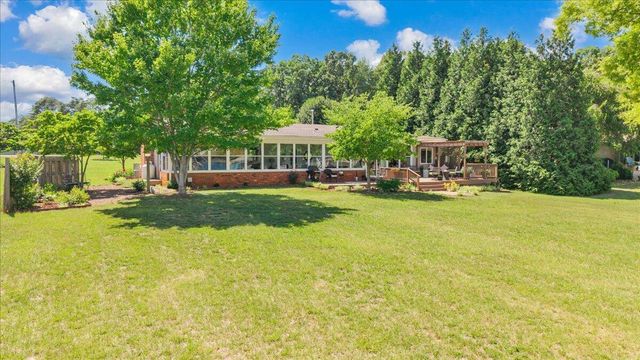 269 Key Lakewood DR, Moneta, VA 24121