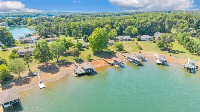 269 Key Lakewood DR, Moneta, VA 24121