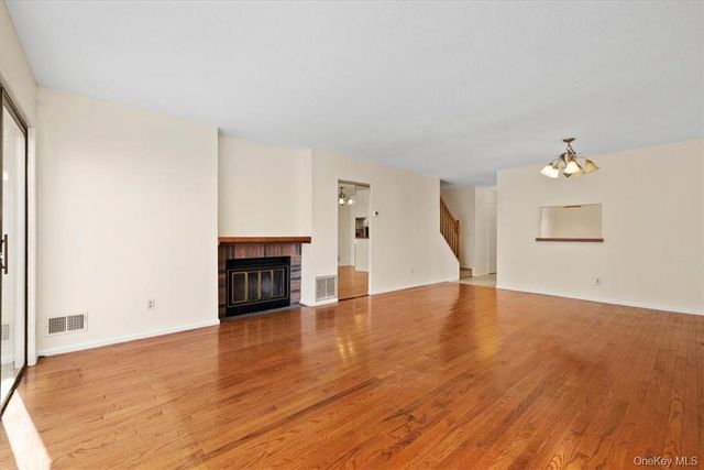 19 Moore Lane 11B, Washingtonville, NY 10992