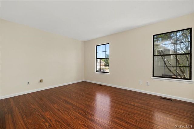 19 Moore Lane 11B, Washingtonville, NY 10992