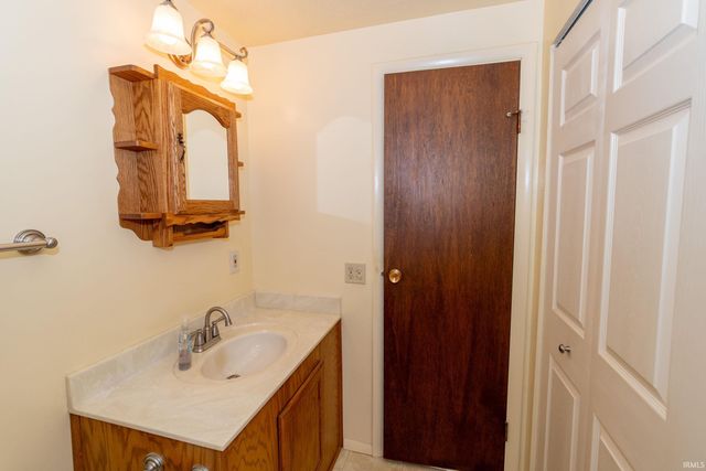 3914 Vistula Road, Mishawaka, IN 46544